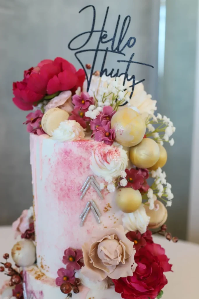 30th birthday cake photograph